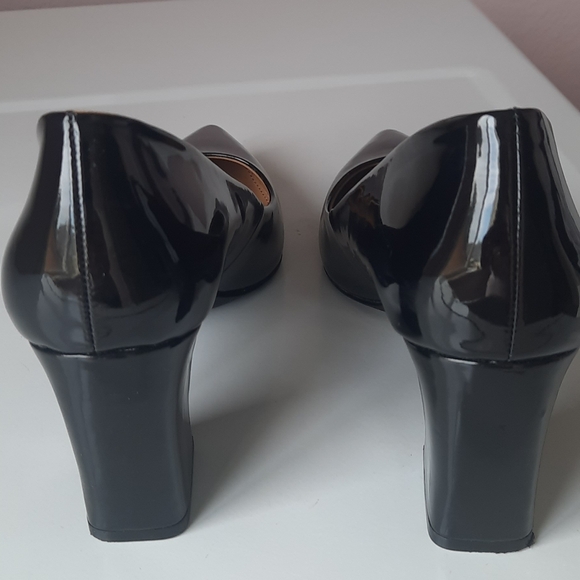 Black patent leather heels - Picture 2 of 6